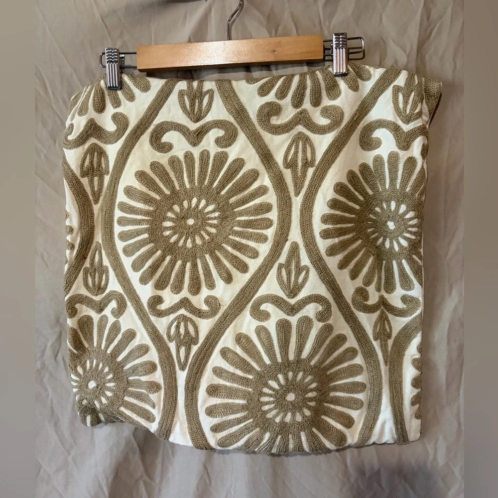 Pottery barn pillow cover